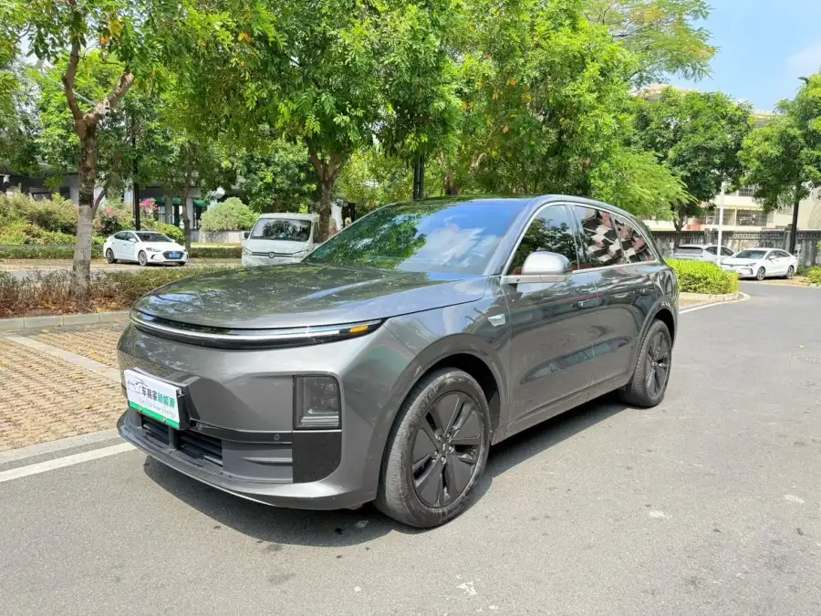 Li Auto L6 Pro