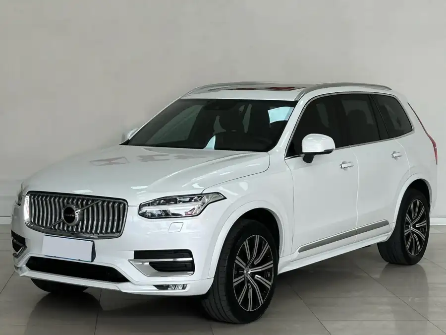 Volvo XC90 B6 Luxury 7 мест