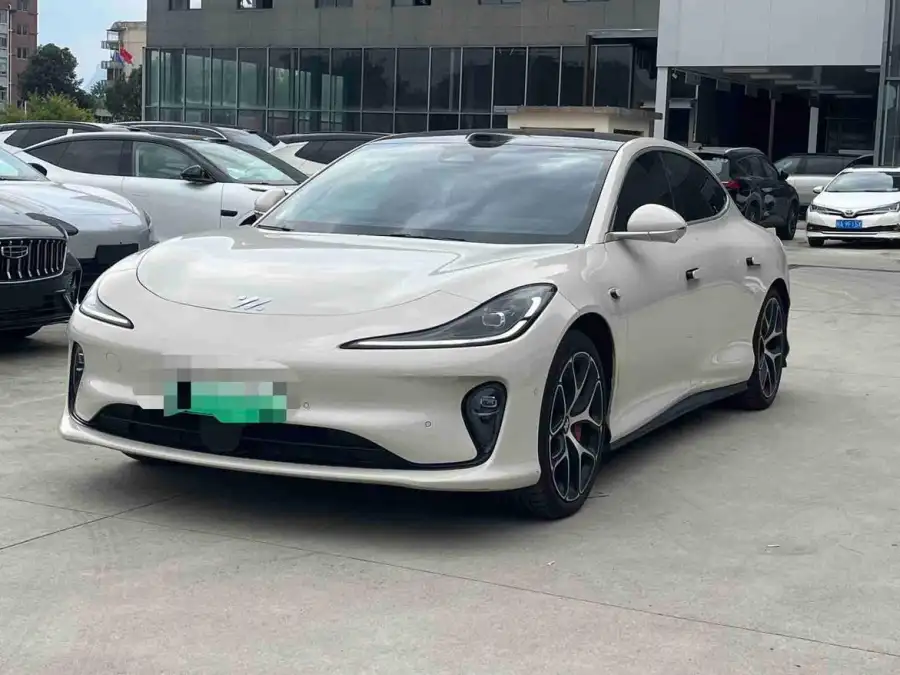IM Motors L6 Ultra 100kWh