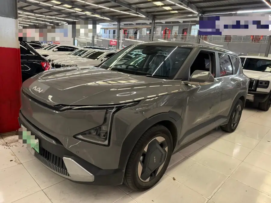 Kia EV5 530 Light