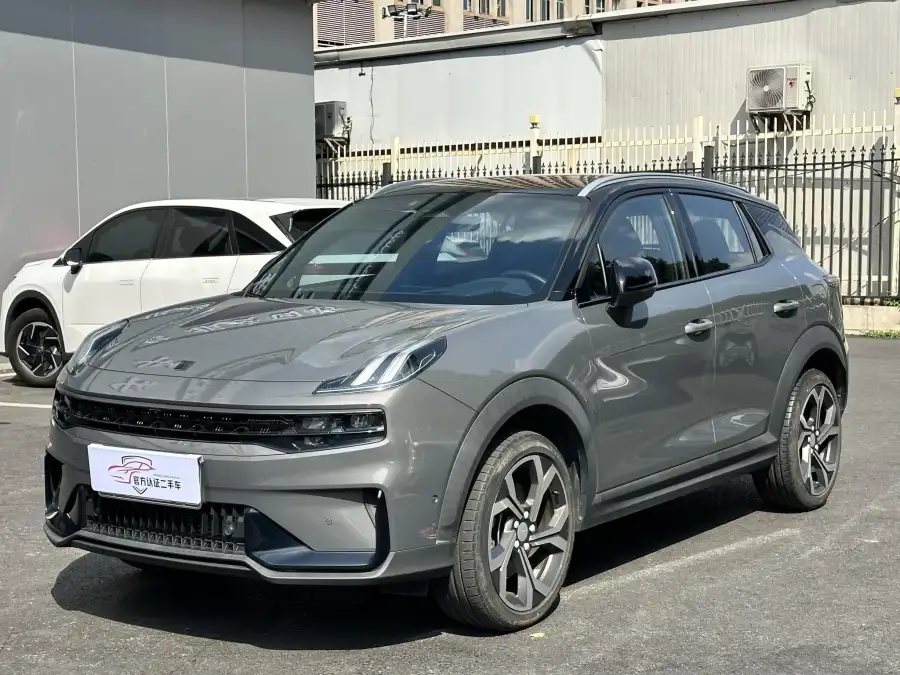 Lynk & Co 06 Remix 1.5T Halo