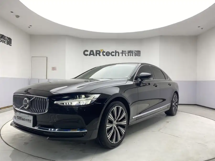 Volvo S90 B5 Luxury