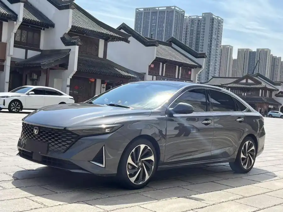 Changan Raeton PLUS 1.5T DCT Luxury