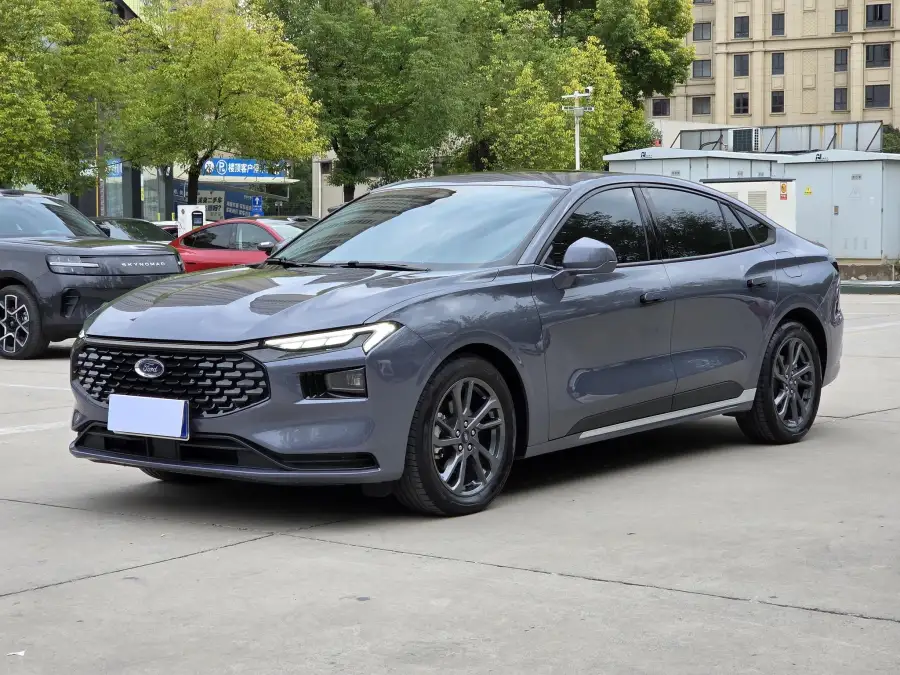 Ford Mondeo EcoBoost 245 Luxury