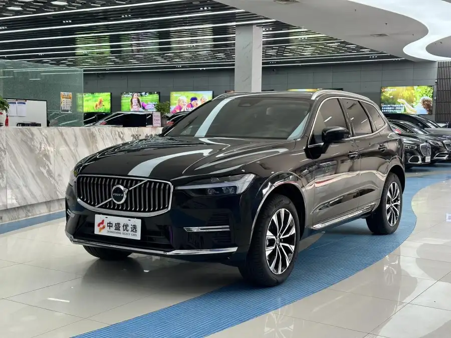 Volvo XC60 B5 4WD Luxury
