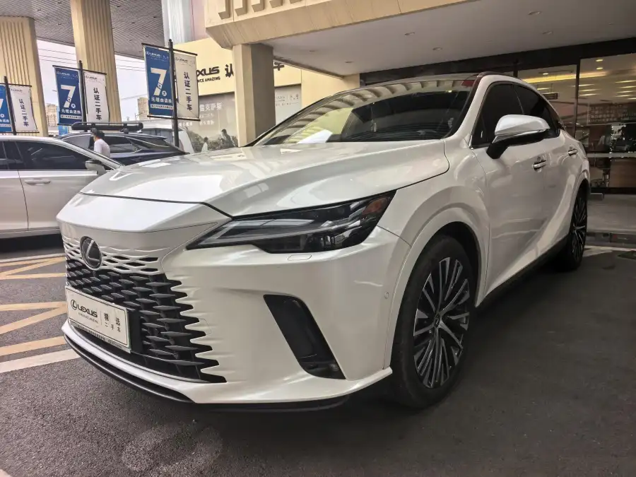 Lexus RX PHEV 450h+ 4WD