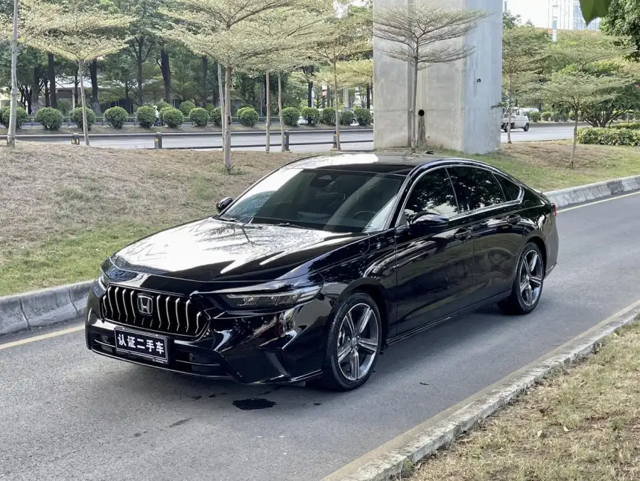 Honda Inspire 260TURBO Elite