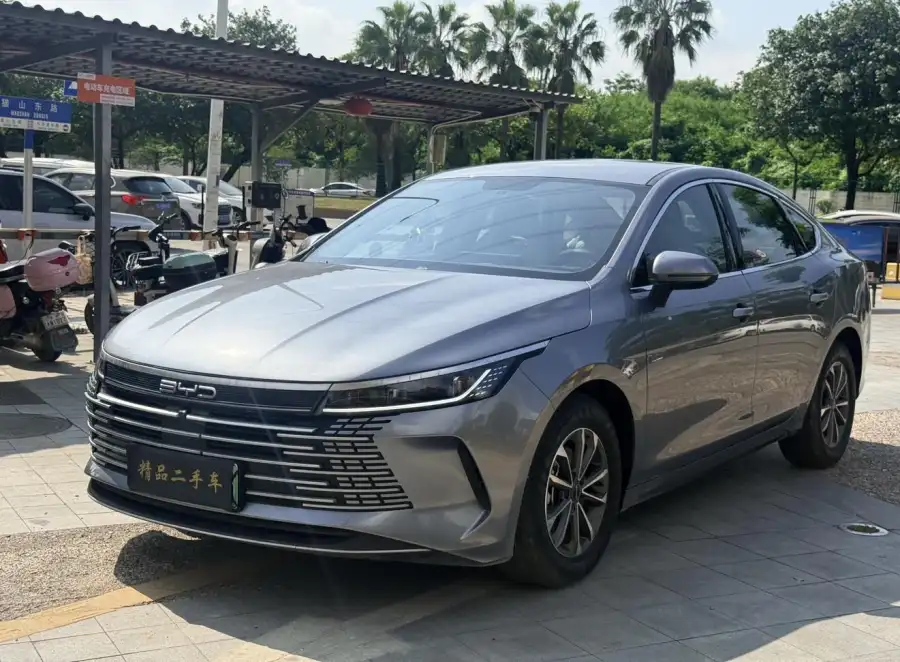 BYD Destroyer 05 DM-i 55KM Luxury