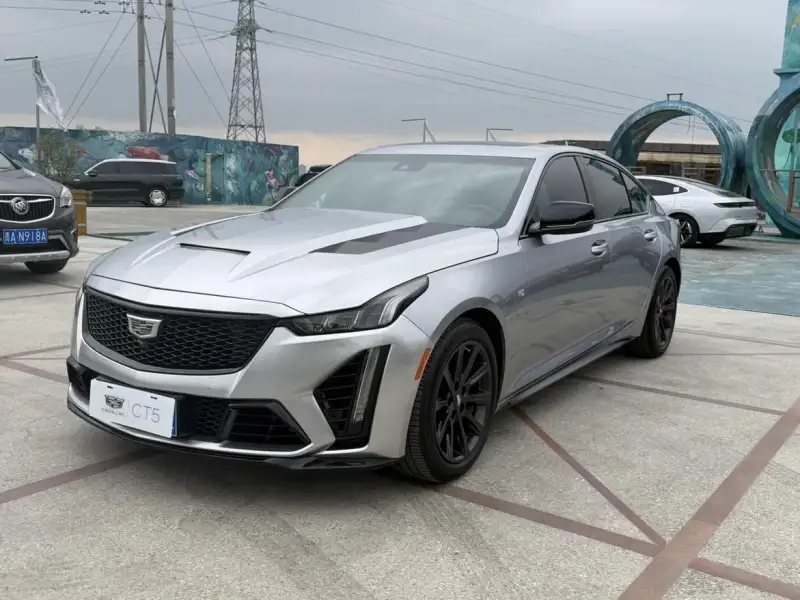 Cadillac CT5 28T Premium