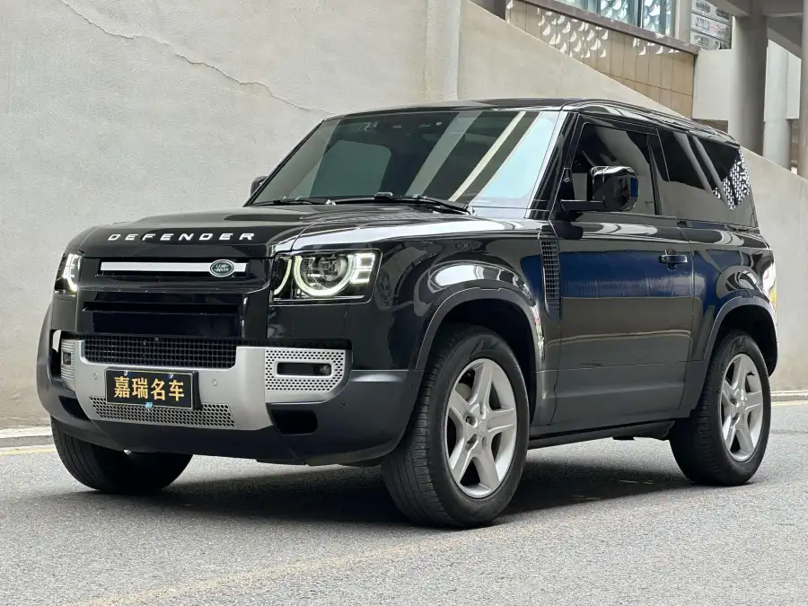 Land Rover Defender 90 P300 SE
