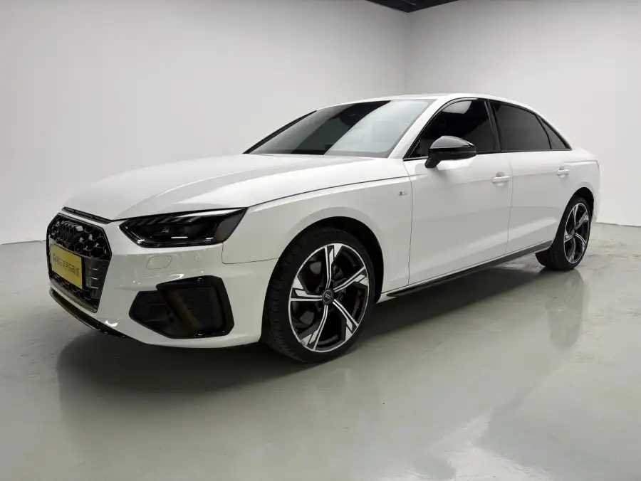 Audi A4L 40 TFSI