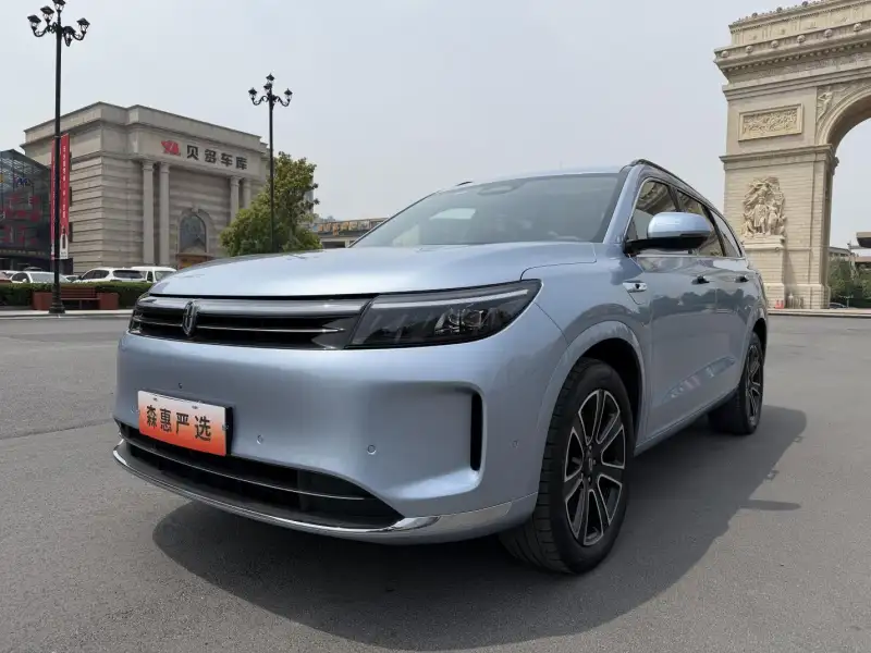 Aito M7 Pro 5 мест 4WD