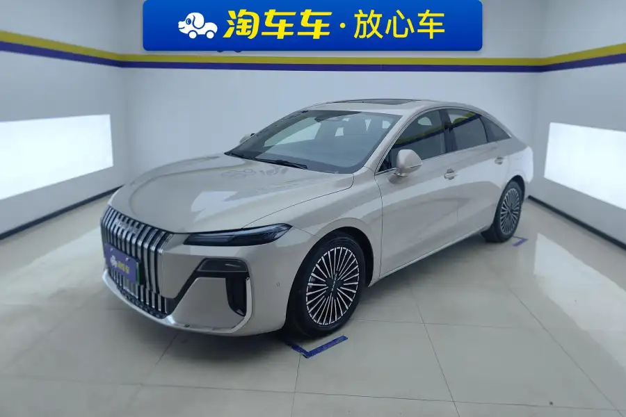 Roewe M7 DMH 160km