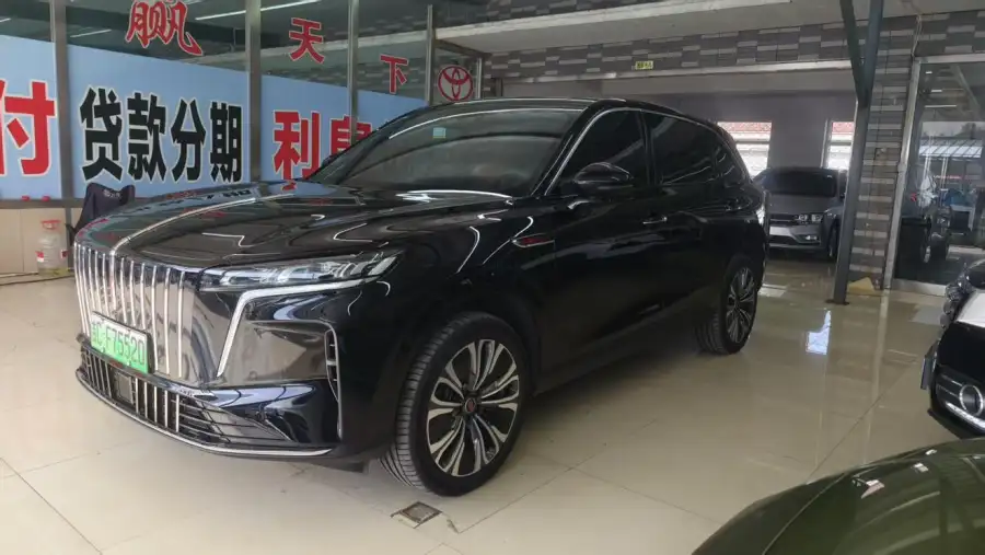 Hongqi HS6 PHEV 220 4WD