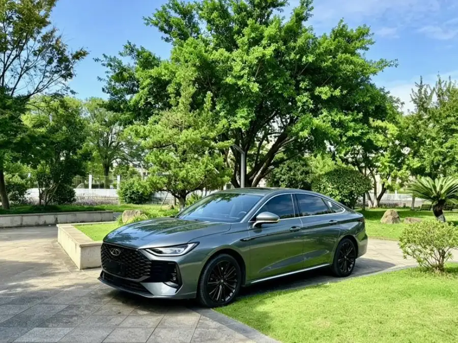 Chery Arrizo 8 PRO 1.6T DCT Luxury +