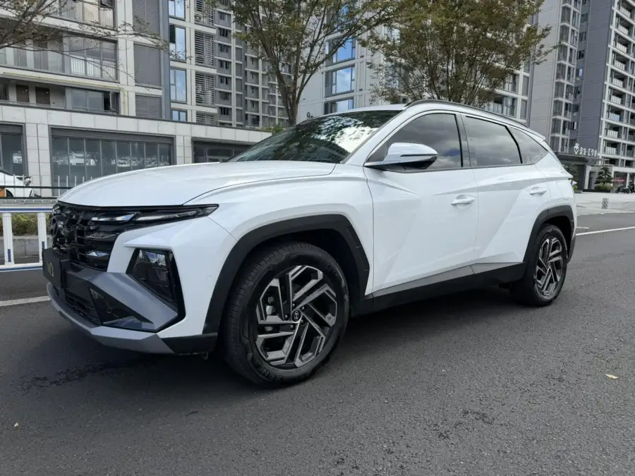 Hyundai Tucson L 1.5T TOP Flagship