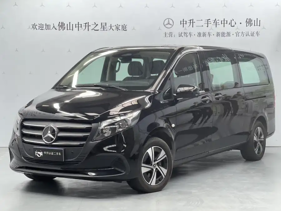 Mercedes-Benz Vito 2.0T 7 мест