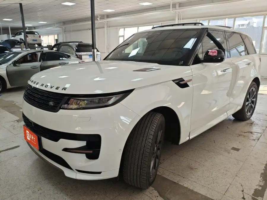 Land Rover Range Rover Sport 3.0 L6 DYNAMIC SE