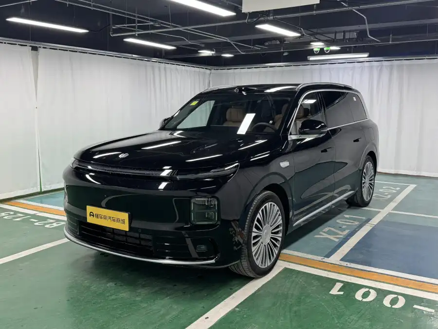 Leapmotor D19 500 6 мест