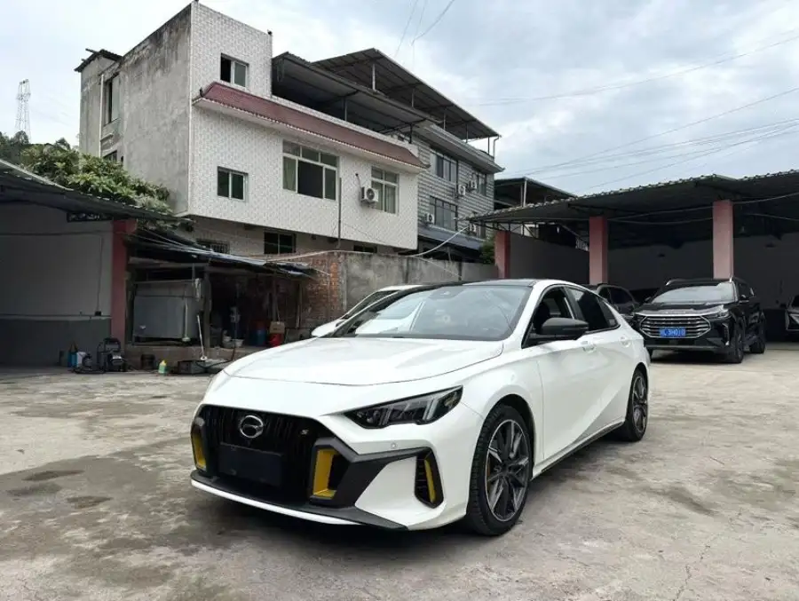 GAC Trumpchi Empow 270T J16 R-Style
