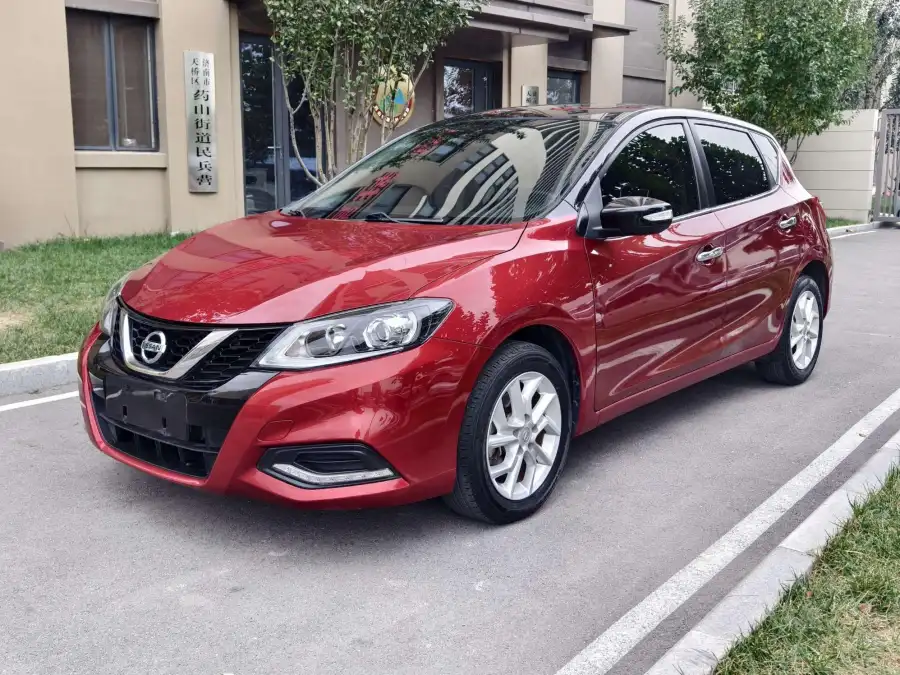 Nissan Tiida 1.6L CVT