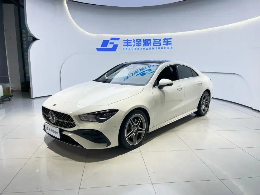 Mercedes-Benz CLA (Import) CLA 200