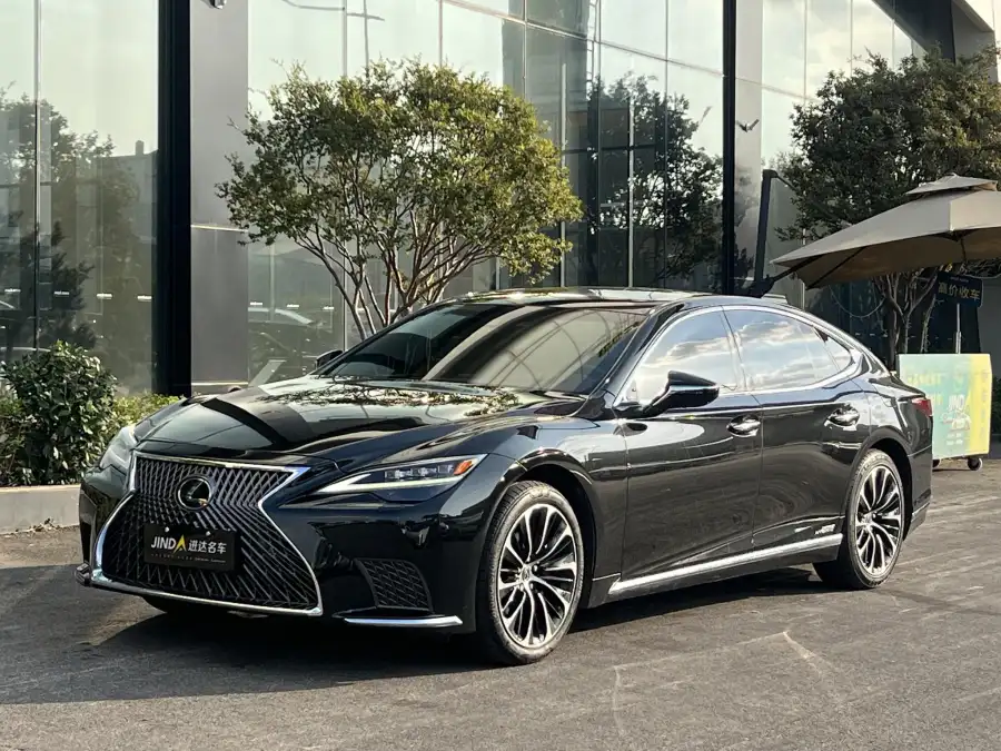 Lexus LS 500h