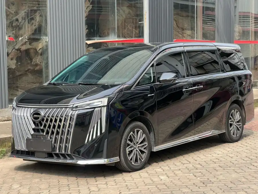 GAC Trumpchi M8 2.0TGDI Premium