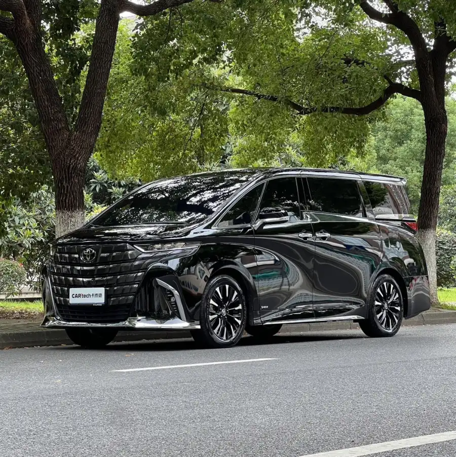 Toyota Alphard 2.5L 4WD