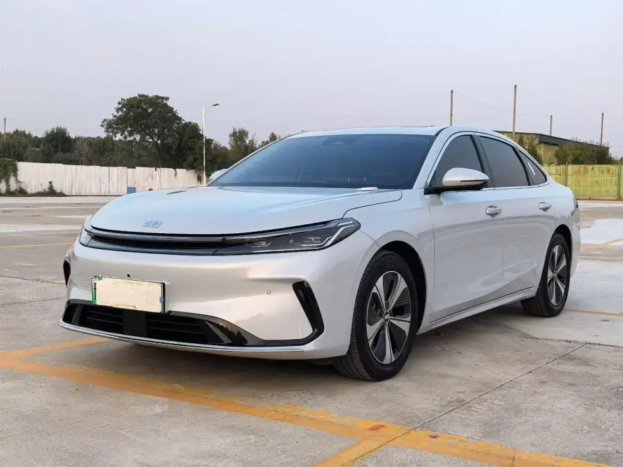 Geely Galaxy A7 EV