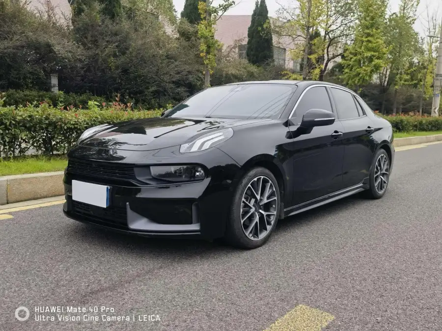 Lynk & Co 03 1.5TD DCT Pro
