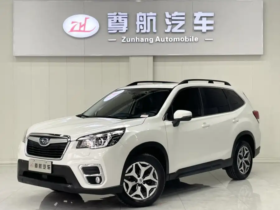 Subaru FORESTER 2.0i Luxury EyeSight