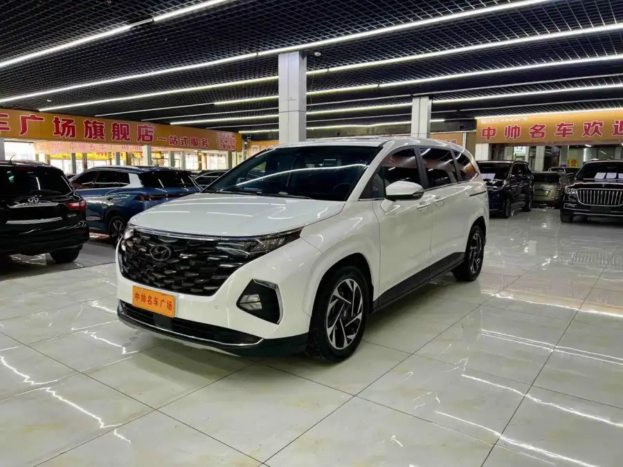 Hyundai Custo 270TGDi Flagship TOP