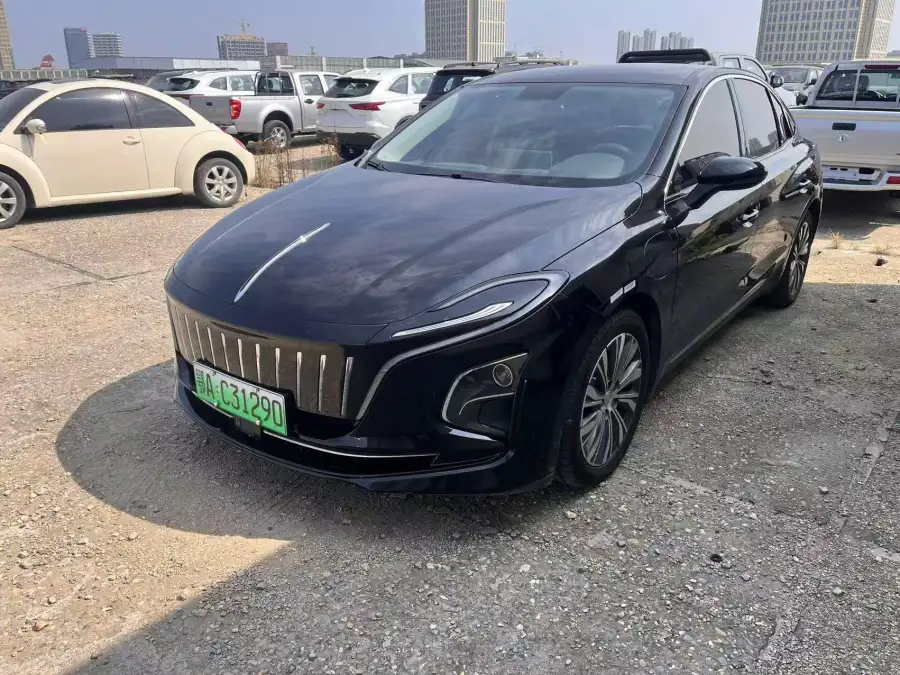 Hongqi E-QM5 431km 5 мест