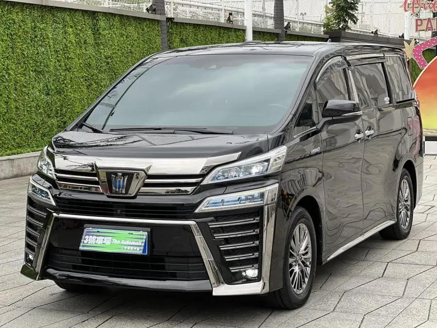 Toyota Vellfire 2.5L HV Supreme