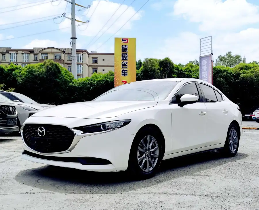 Mazda 3 Axela 2.0L