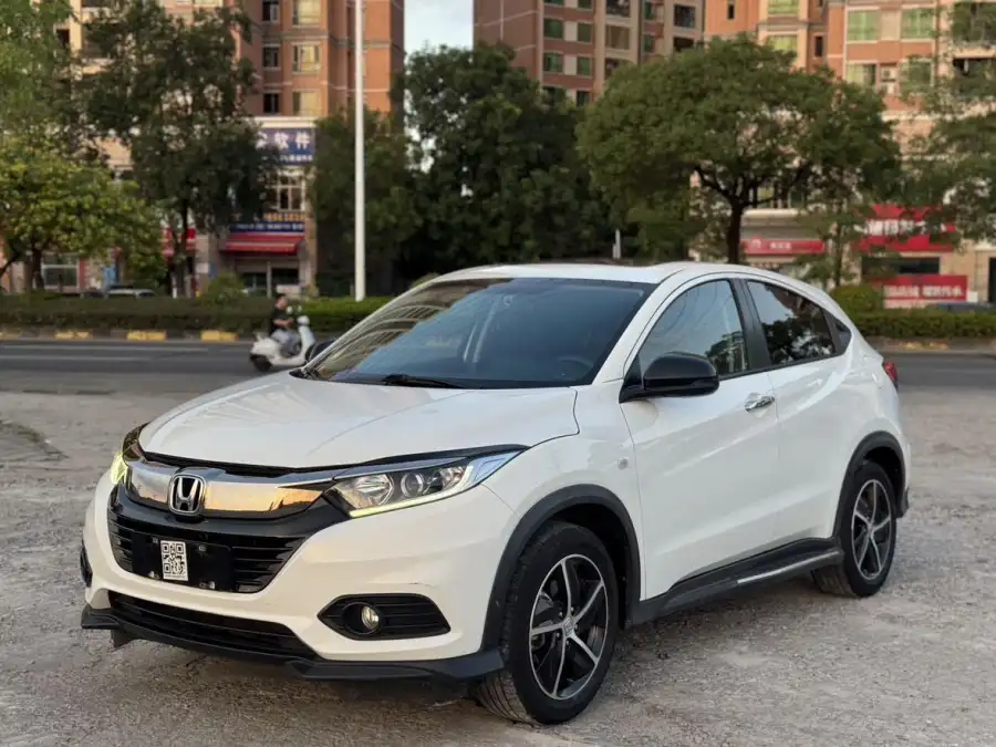 Honda Vezel 1.5L CVT Smart