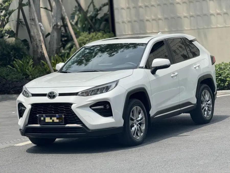 Toyota Wildlander 2.0L 2WD Luxury