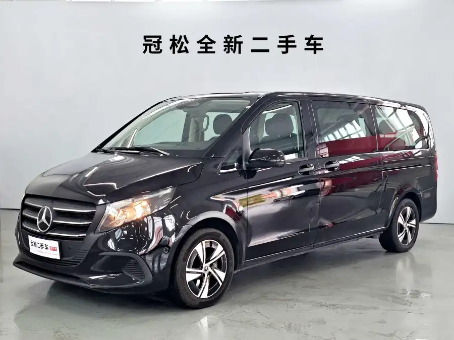 Mercedes-Benz Vito 2.0T 7 мест