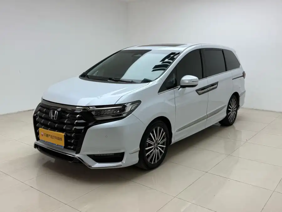 Honda Elysion 2.0L e:HEV Supreme
