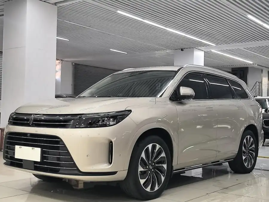 Aito M7 4WD Luxury