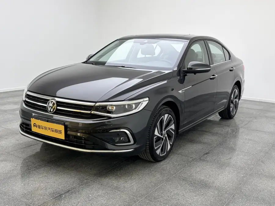 Volkswagen Bora 300TSI DSG
