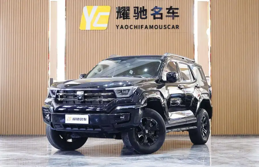 Tank 400 2.0T