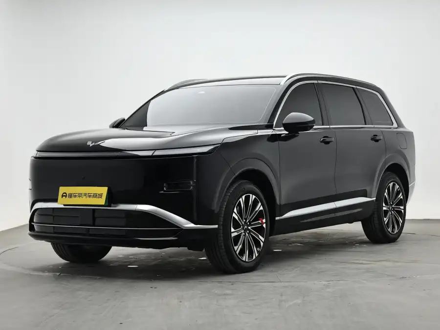 Wuling Starlight L 260km 6 мест Flagship