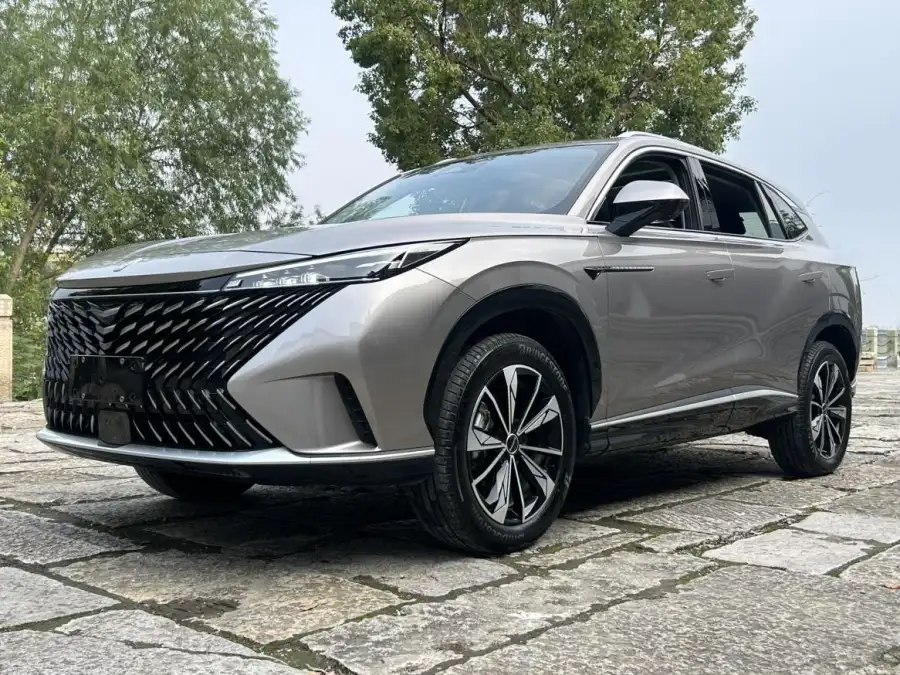 Roewe RX5