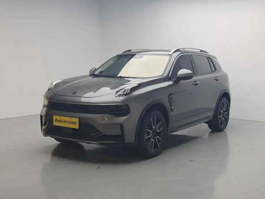 Lynk & Co 01 2.0TD 2WD Pro