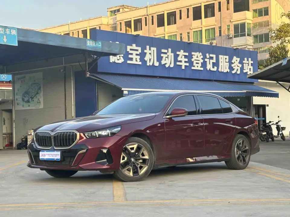 BMW 5 Series 525Li M