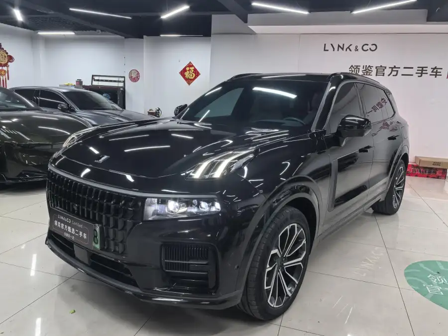 Lynk & Co 09 EM-P EM-P 2.0TD 7 мест PM