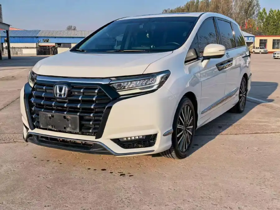 Honda Elysion 2.0L Luxury