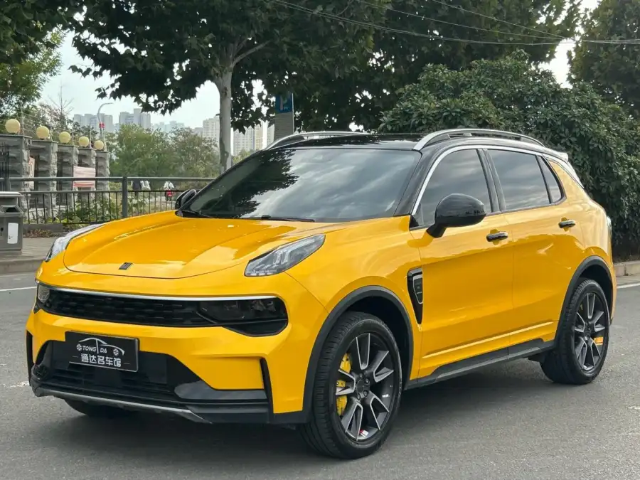 Lynk & Co 01 2.0TD 2WD Pro